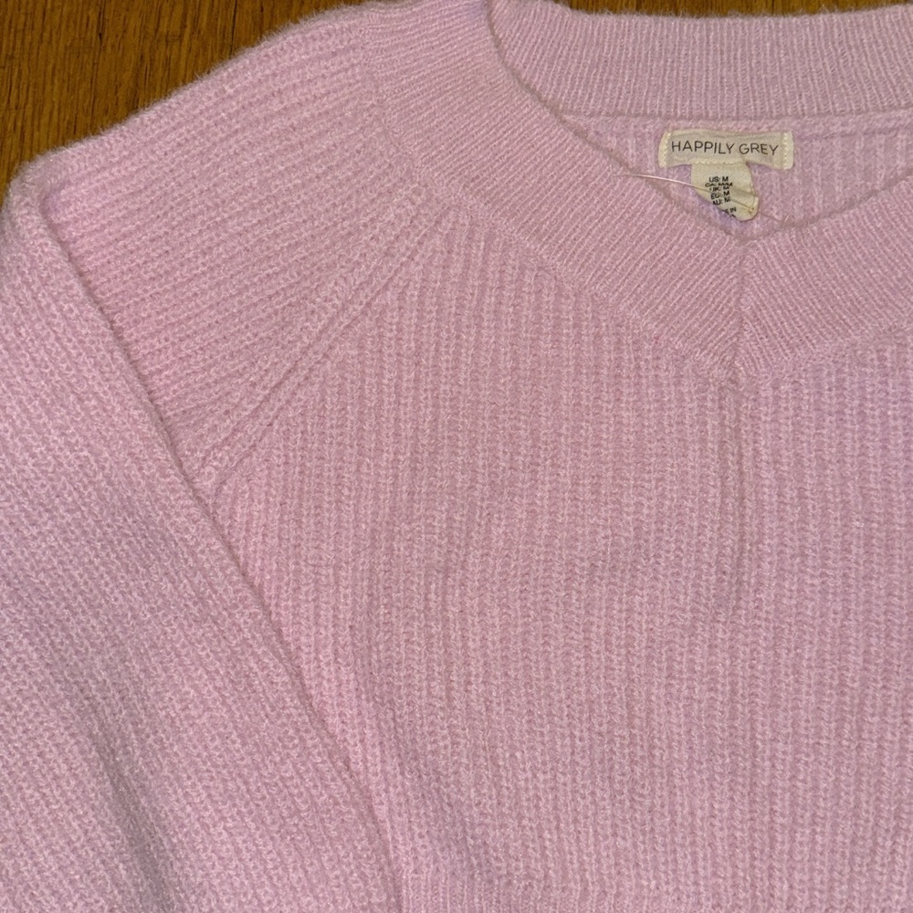 Happily Grey sweater in baby pink